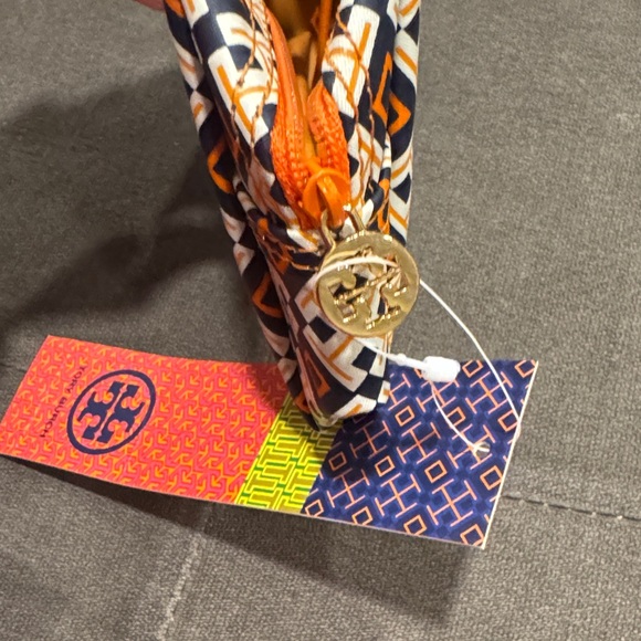 Tory Burch Geometric Patterned Cosmetic Bag - Picture 5 of 6